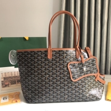 Goyard Shopping Bags